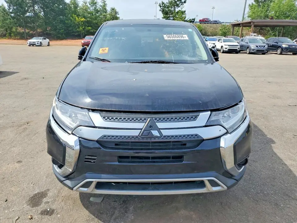 2019 MITSUBISHI OUTLANDER SE  