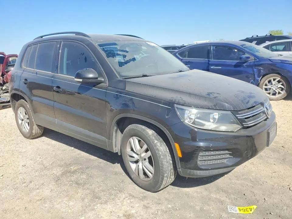2017 VOLKSWAGEN TIGUAN S  