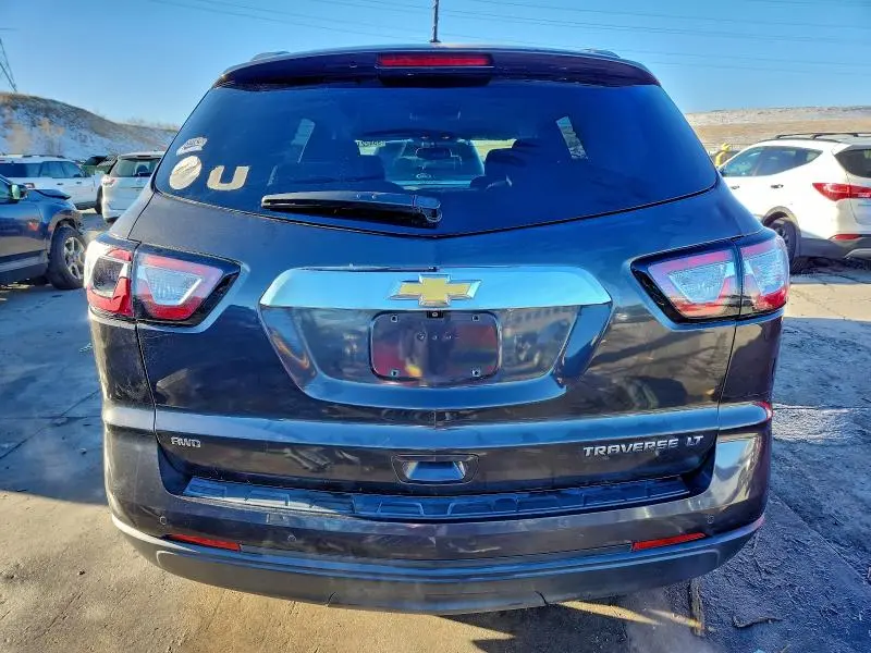 2015 CHEVROLET TRAVERSE LT  