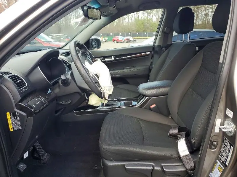 2014 KIA SORENTO LX  