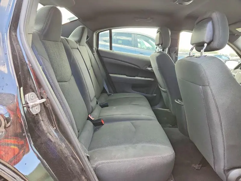 2011 CHRYSLER 200 TOURING  