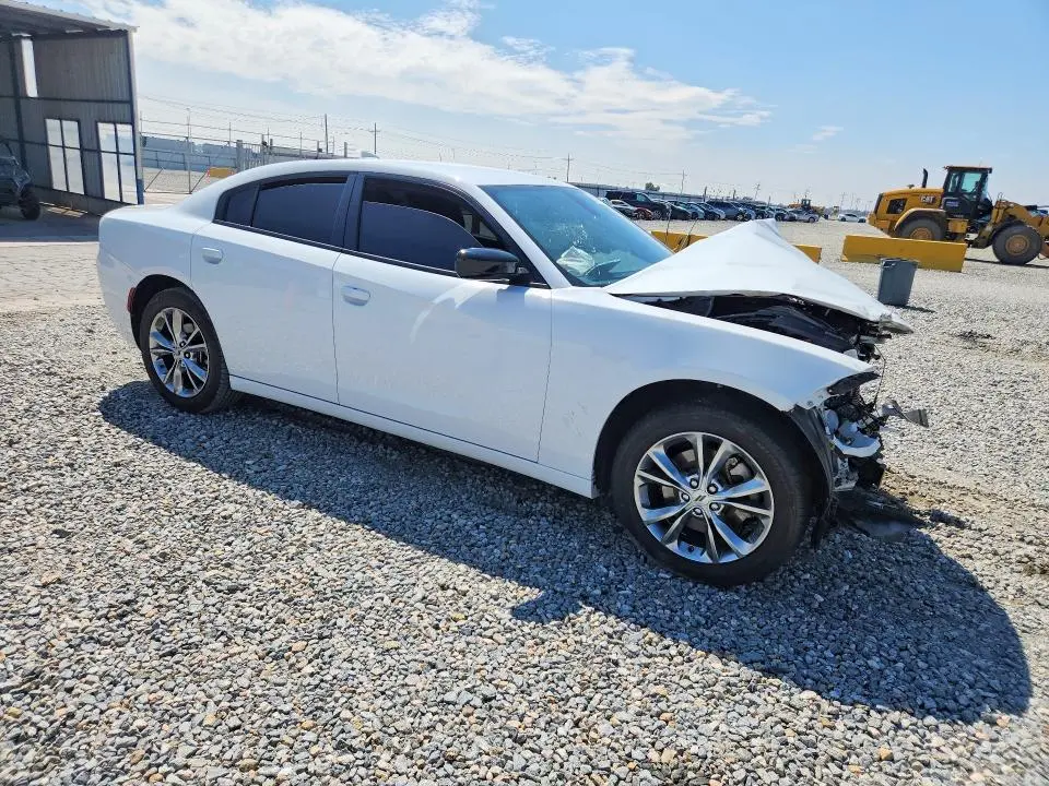 2023 DODGE CHARGER SXT  