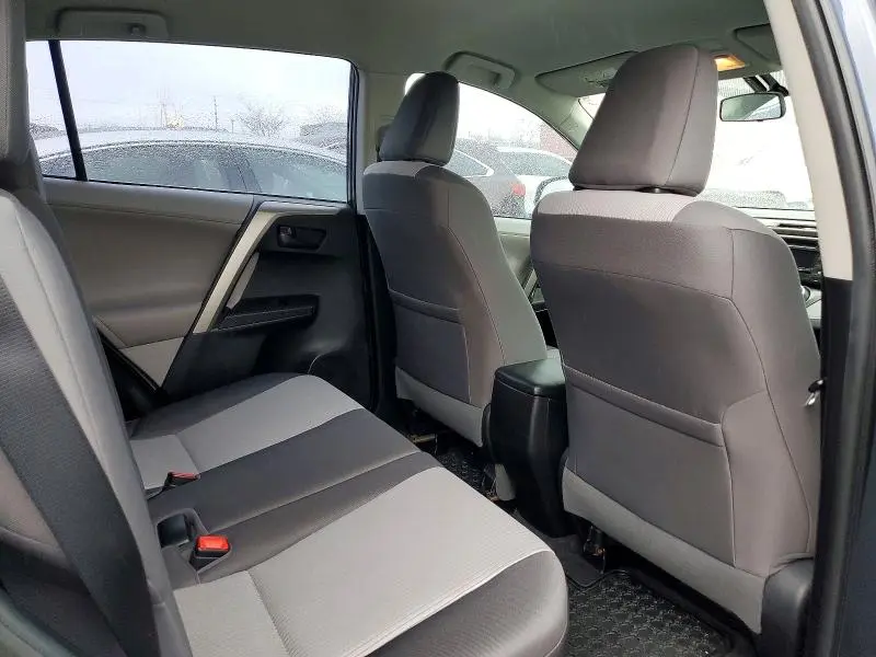 2013 TOYOTA RAV4 LE  
