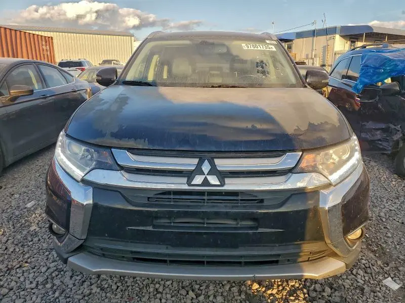 2017 MITSUBISHI OUTLANDER SE  