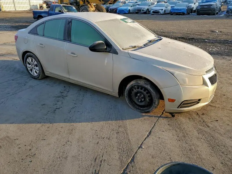 2013 CHEVROLET CRUZE LS  