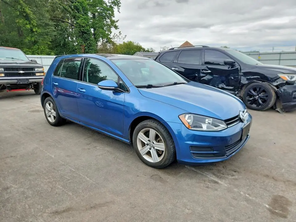 2017 VOLKSWAGEN GOLF S  