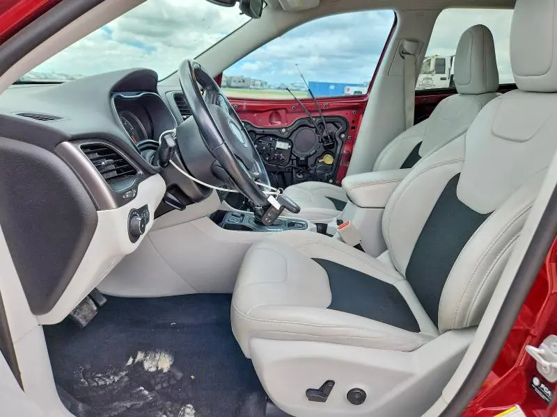 2021 JEEP CHEROKEE LATITUDE PLUS  
