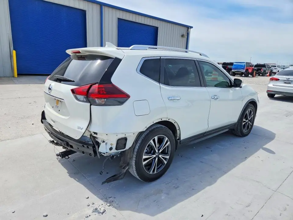 2019 NISSAN ROGUE SV  