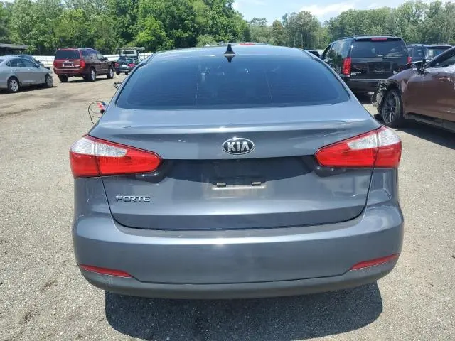 2016 KIA FORTE LX  