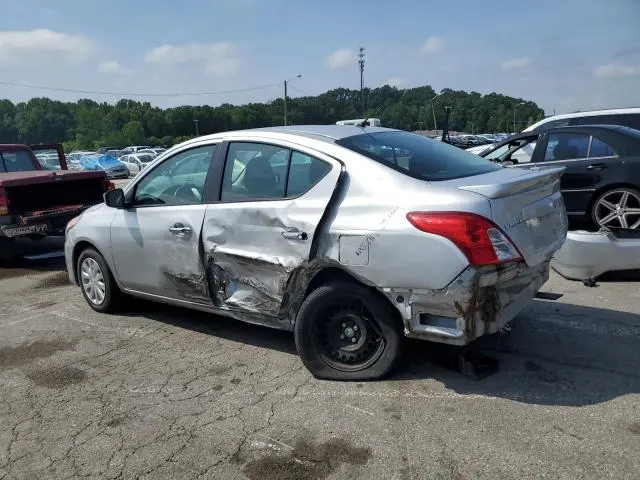2019 NISSAN VERSA S  