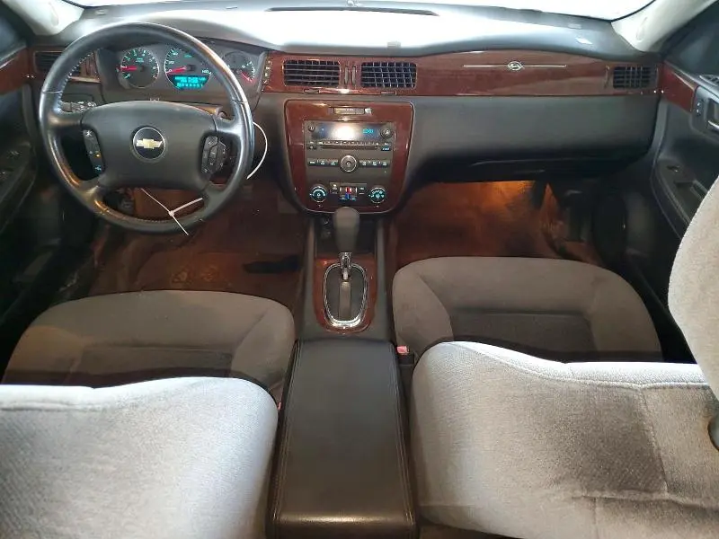 2011 CHEVROLET IMPALA LT  