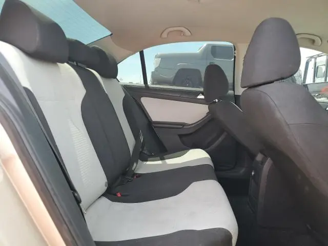 2015 VOLKSWAGEN JETTA BASE  