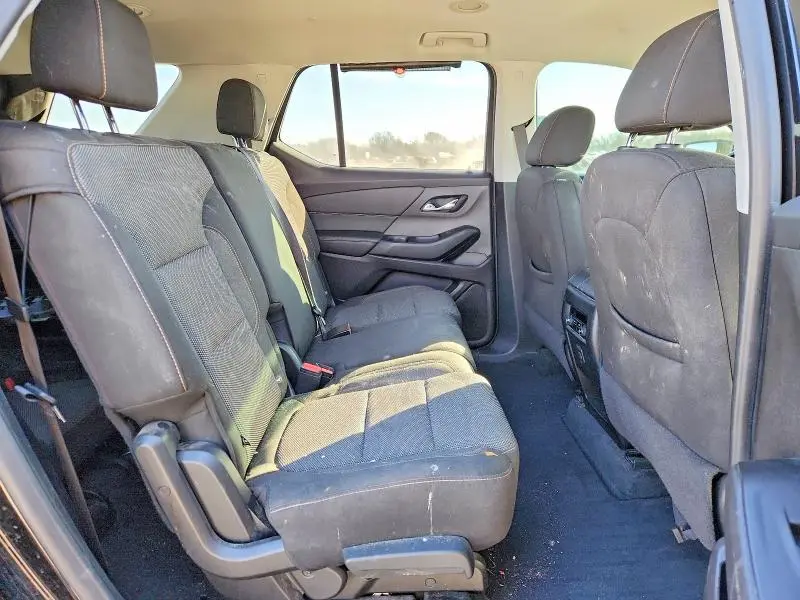 2019 CHEVROLET TRAVERSE LT  