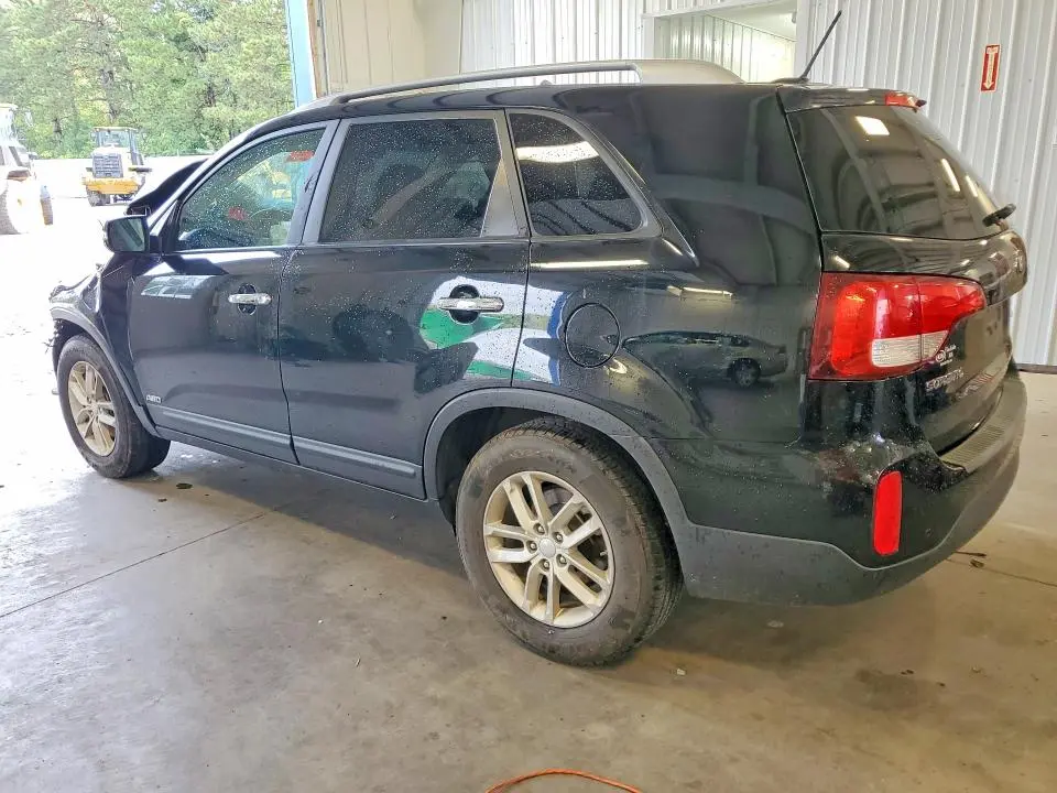 2014 KIA SORENTO LX  