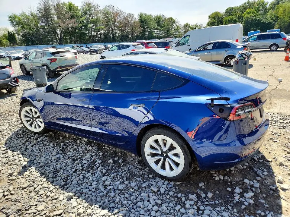 2022 TESLA MODEL 3   
