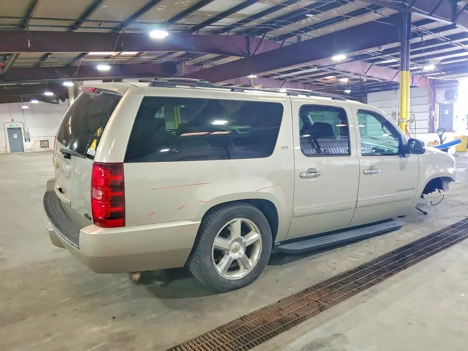 2014 CHEVROLET SUBURBAN K1500 LTZ  