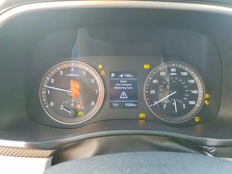 2021 HYUNDAI TUCSON SE  