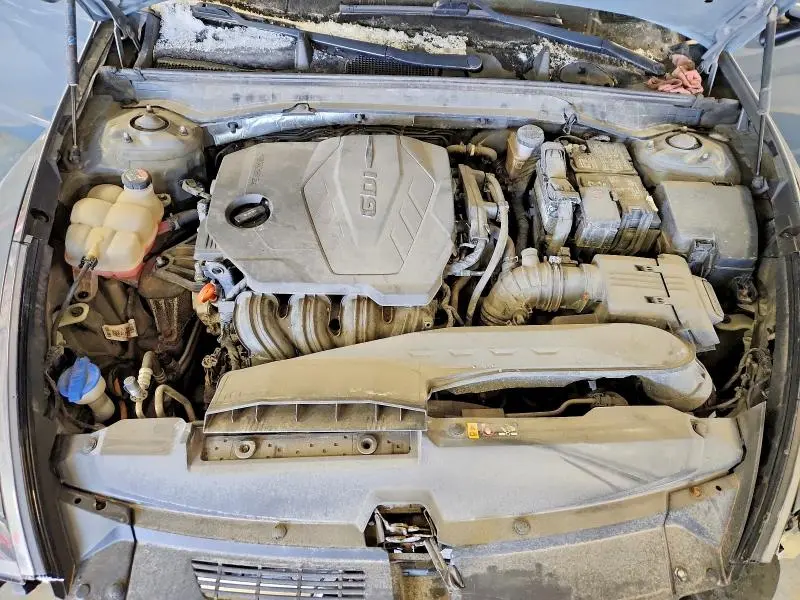 2022 HYUNDAI SONATA SE  