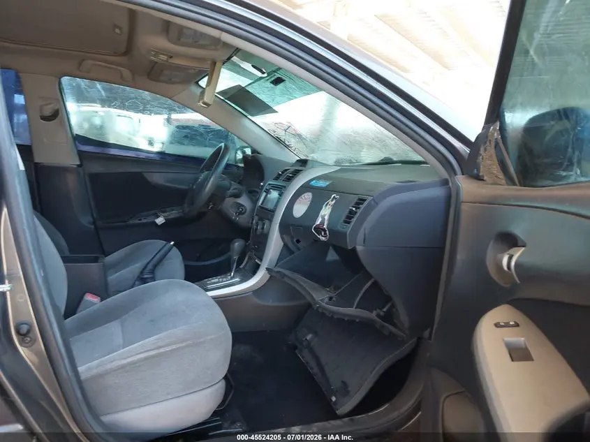 2013 TOYOTA COROLLA S