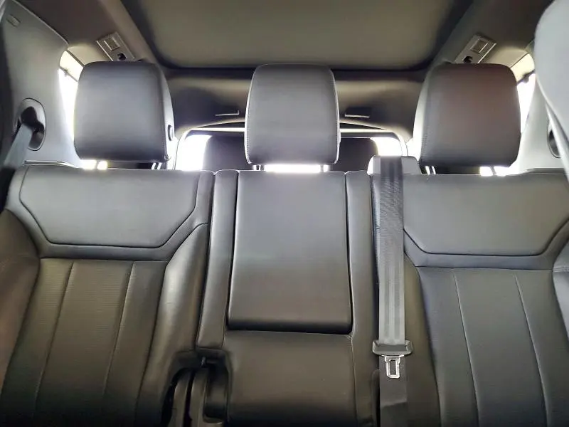 2020 LAND ROVER DISCOVERY SE  
