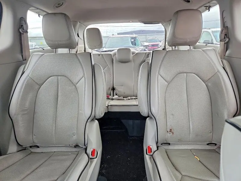 2018 CHRYSLER PACIFICA HYBRID LIMITED  