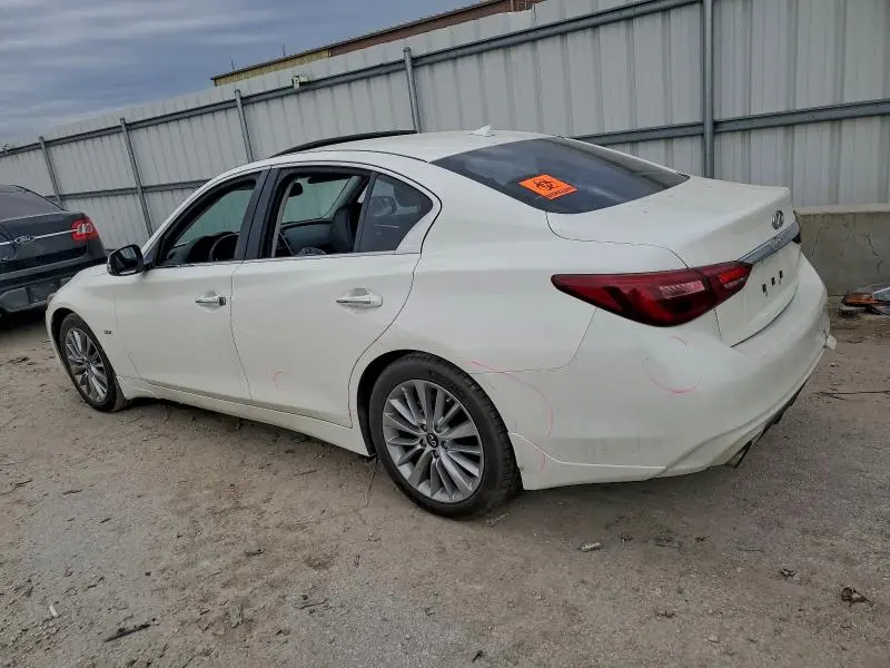 2019 INFINITI Q50 LUXE  