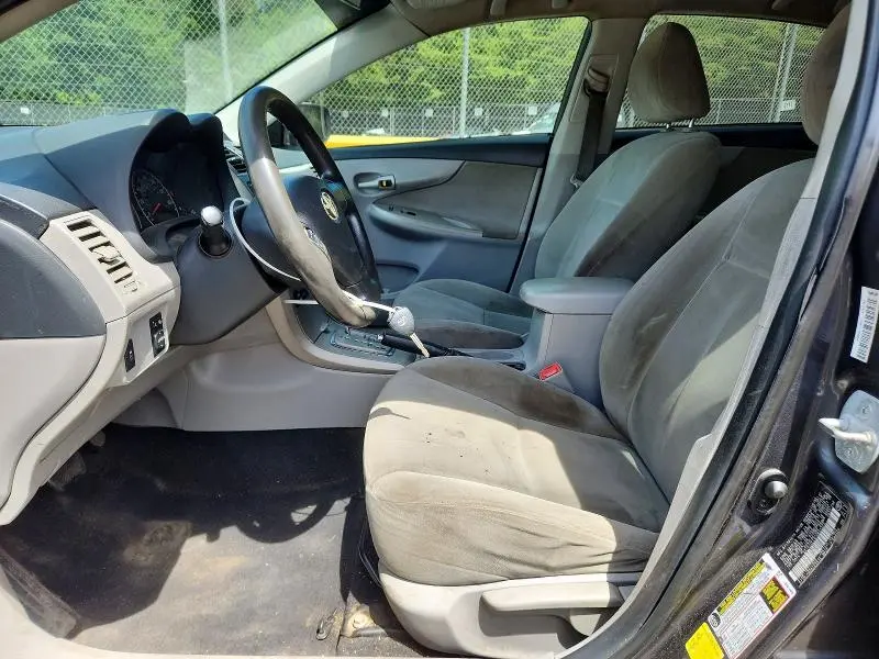 2012 TOYOTA COROLLA LE  