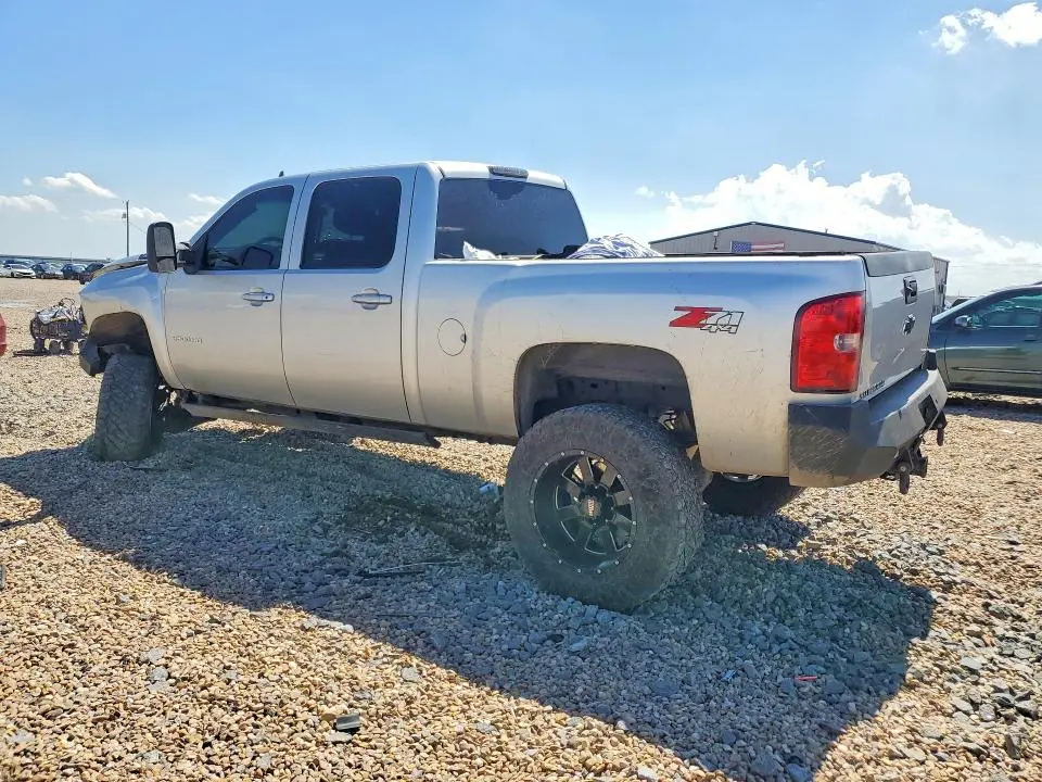 2011 CHEVROLET SILVERADO K2500 HEAVY DUTY LTZ  