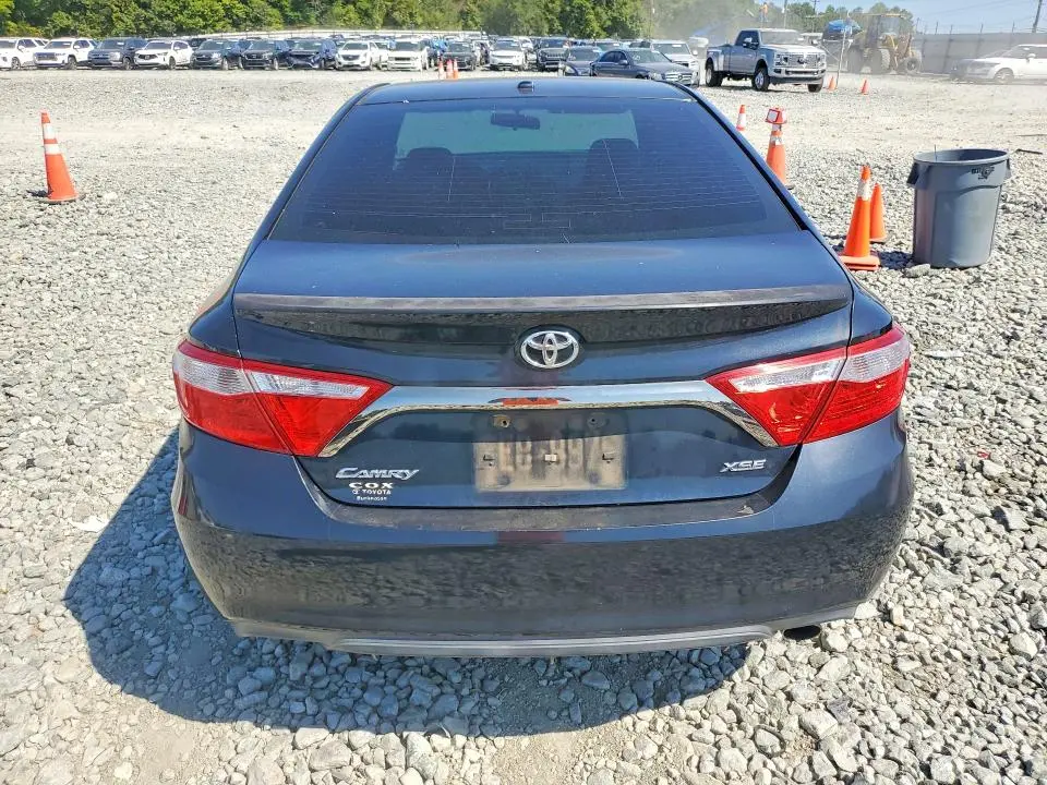 2015 TOYOTA CAMRY XSE  