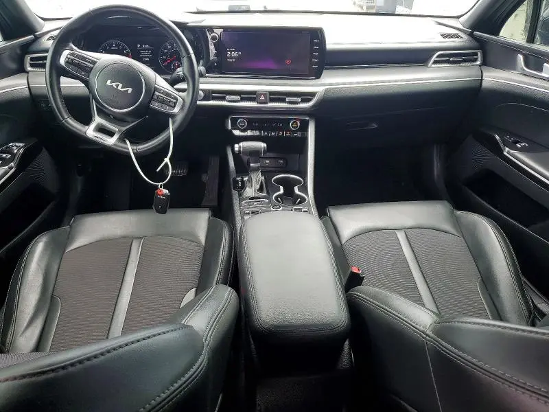 2024 KIA K5 GT LINE  