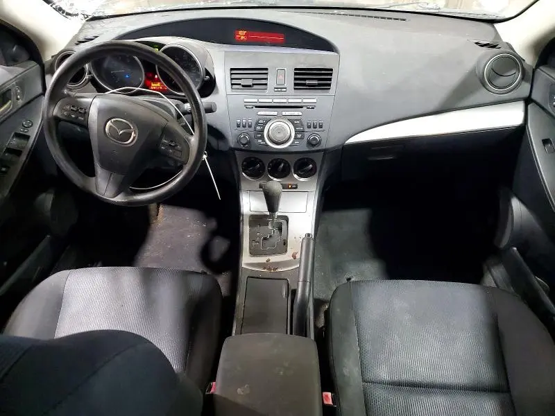 2011 MAZDA 3 I  