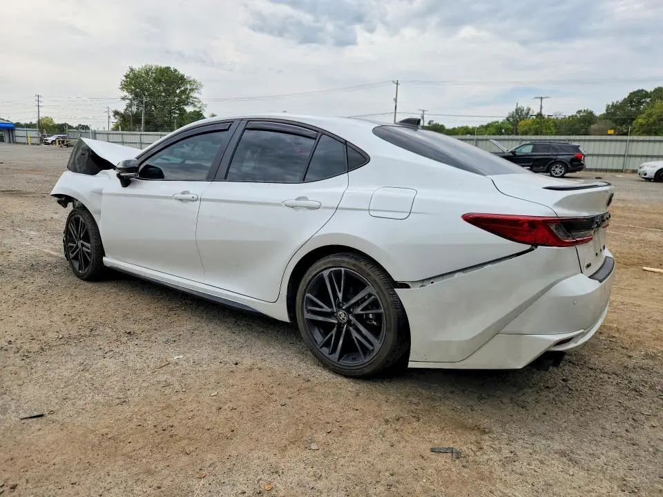 2025 TOYOTA CAMRY XSE  