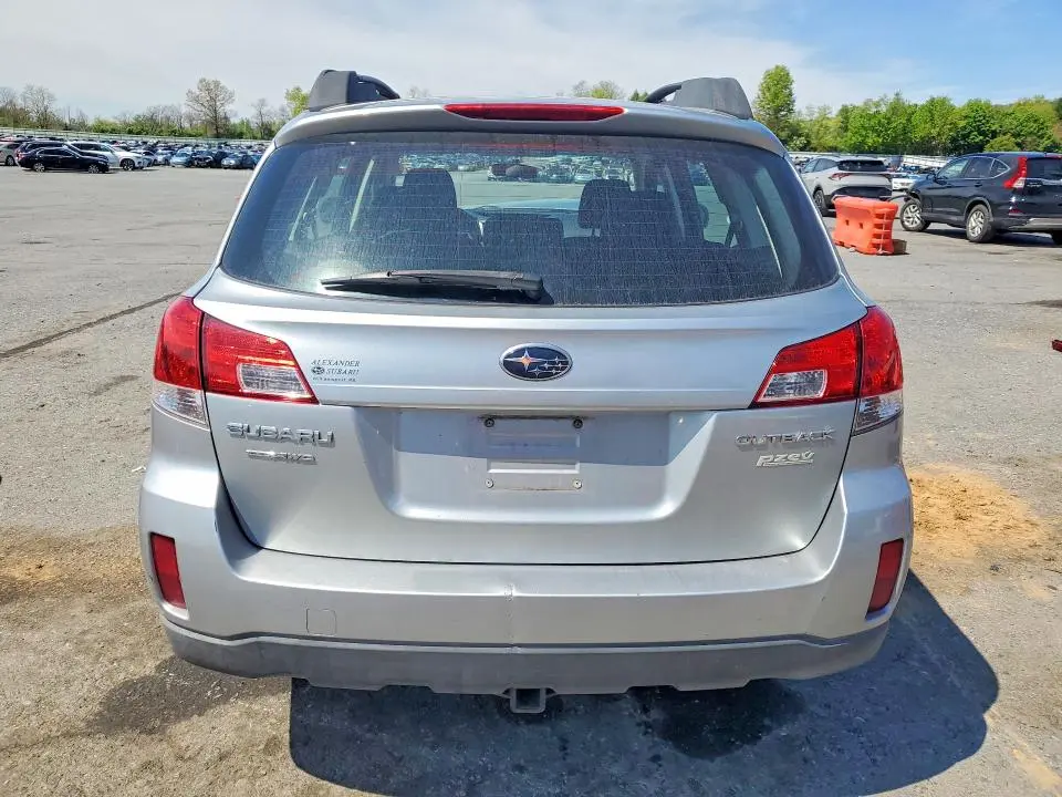 2012 SUBARU OUTBACK 2.5I  