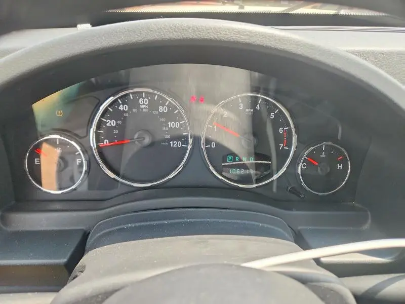 2011 JEEP LIBERTY SPORT  