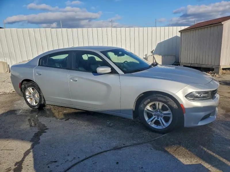 2019 DODGE CHARGER SXT  