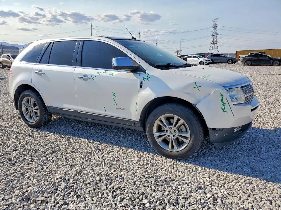 2010 LINCOLN MKX   