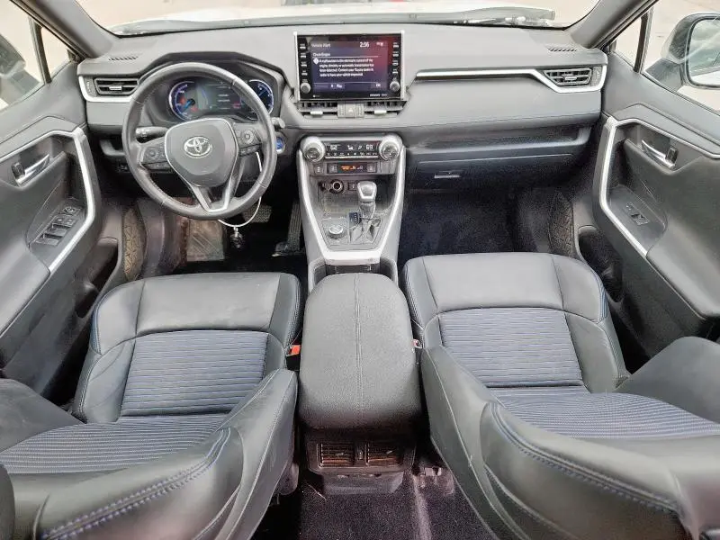 2022 TOYOTA RAV4 XSE  