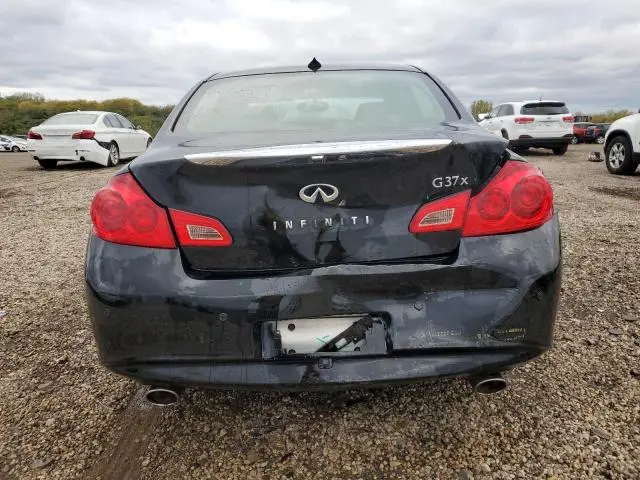 2013 INFINITI G37   