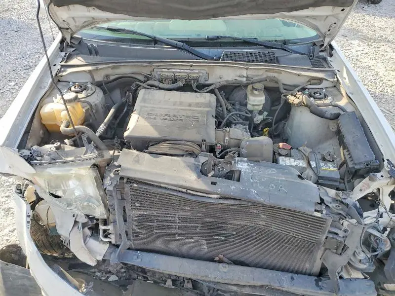 2011 FORD ESCAPE LIMITED  