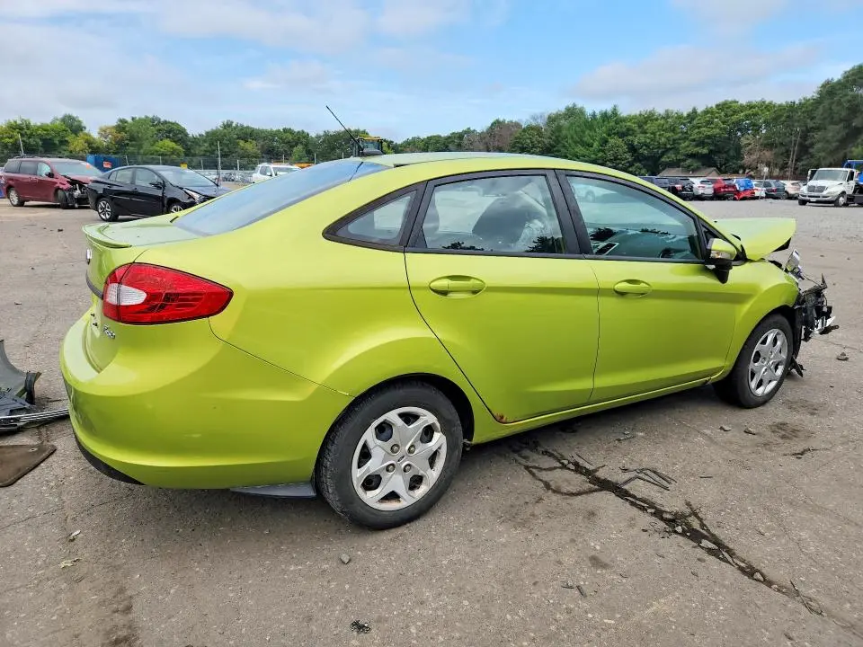 2013 FORD FIESTA SE  