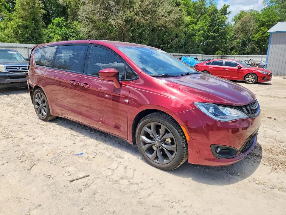 2019 CHRYSLER PACIFICA TOURING PLUS  