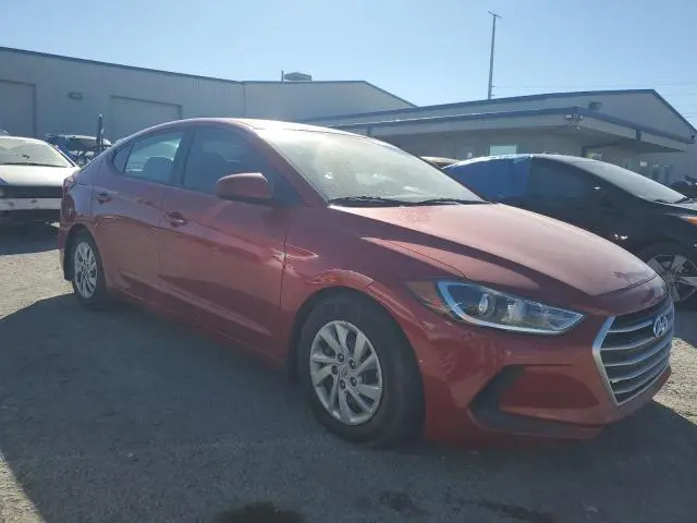 2018 HYUNDAI ELANTRA SE  
