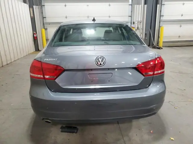 2013 VOLKSWAGEN PASSAT SE  