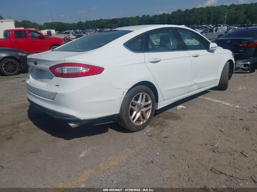 2013 FORD FUSION SE