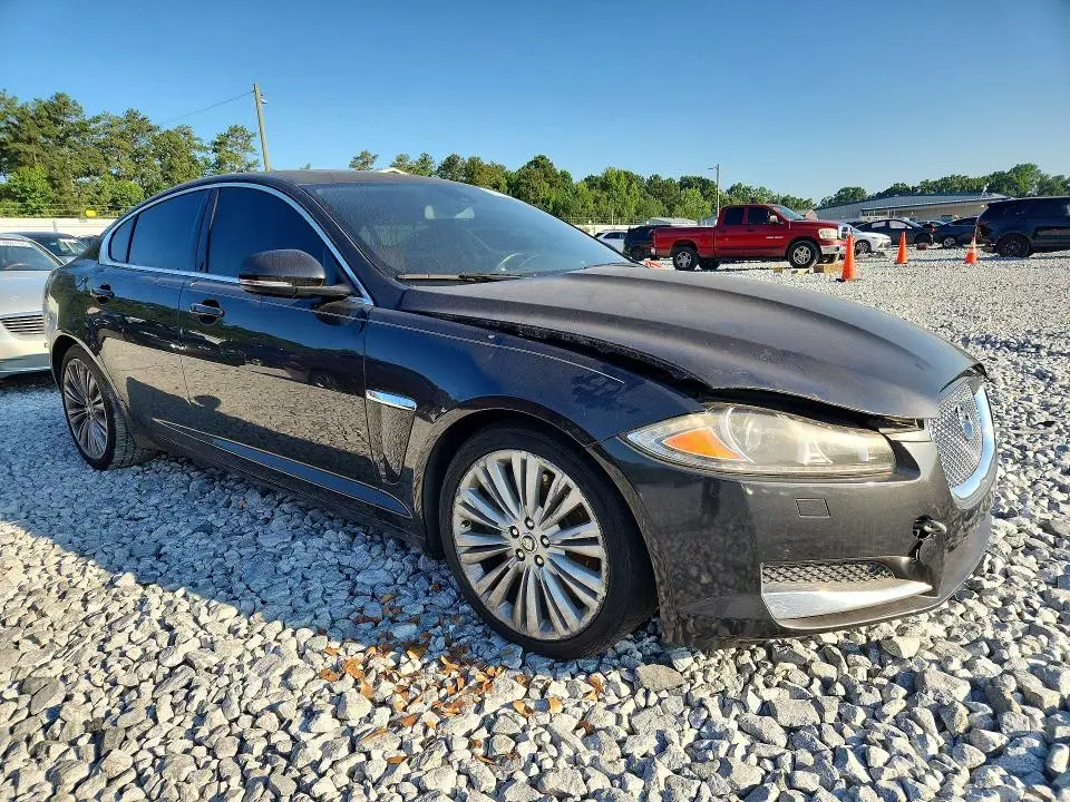 2012 JAGUAR XF PORTFOLIO  