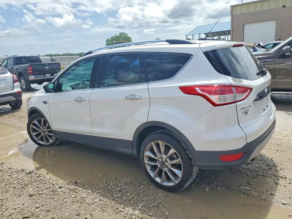2016 FORD ESCAPE SE  