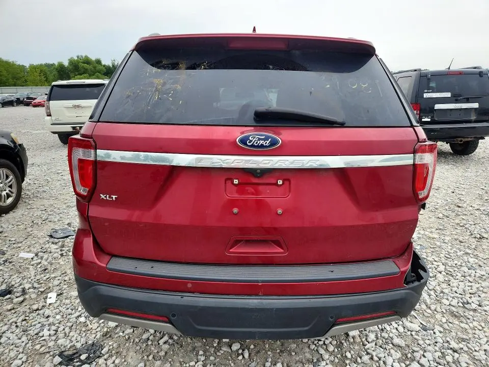 2019 FORD EXPLORER XLT  