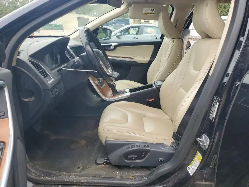 2017 VOLVO XC60 T5 INSCRIPTION  
