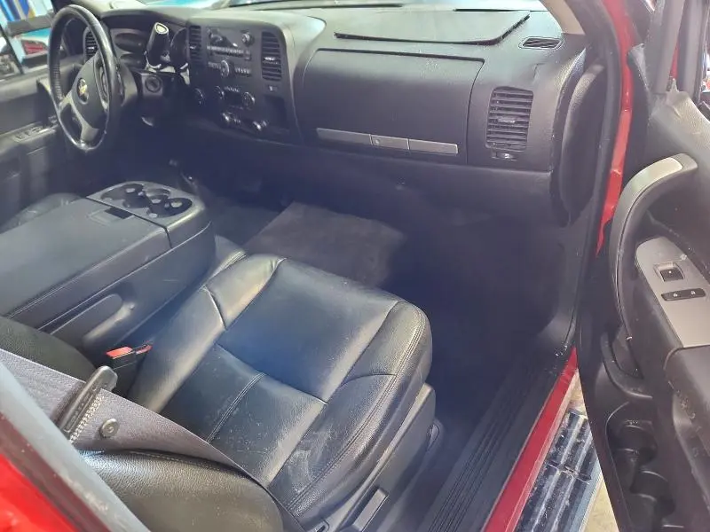 2011 CHEVROLET SILVERADO K2500 HEAVY DUTY LT  