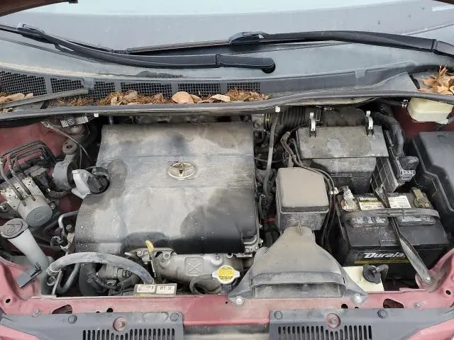 2015 TOYOTA SIENNA LE  